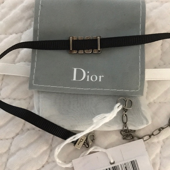 ✨Dior Choker Necklace✨ - Picture 4 of 5